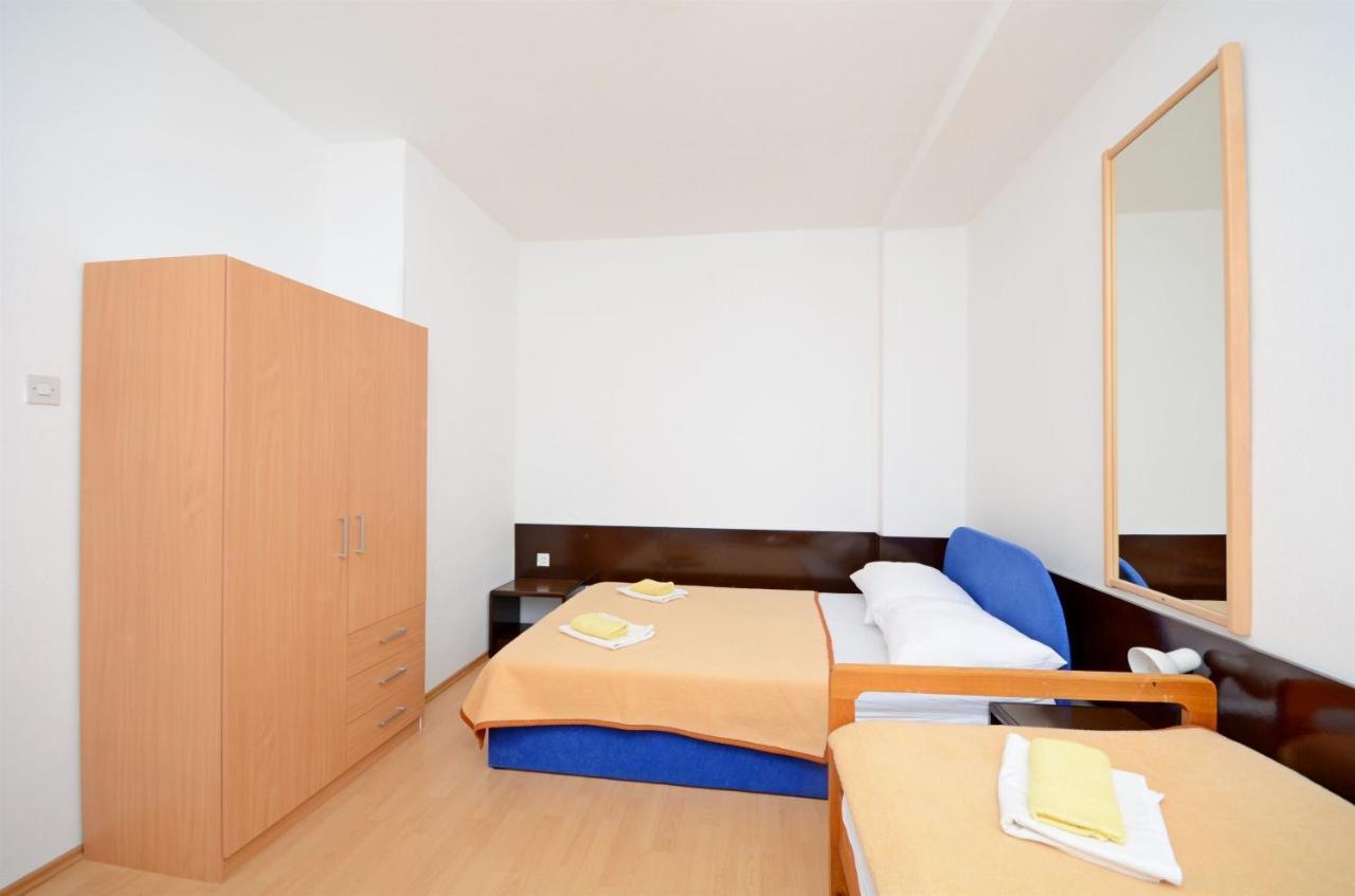 Apartments Josko Gradac  Exteriör bild