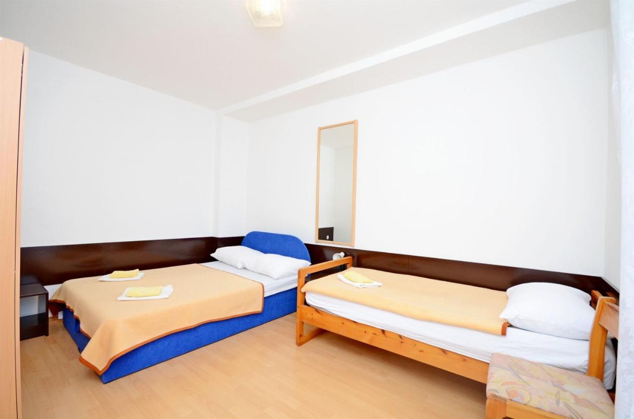 Apartments Josko Gradac  Exteriör bild