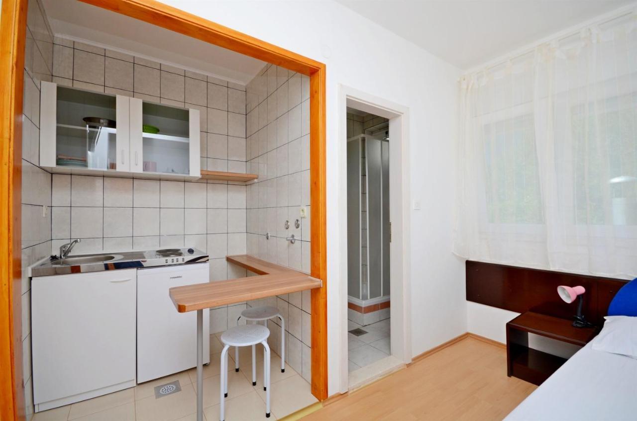 Apartments Josko Gradac  Exteriör bild
