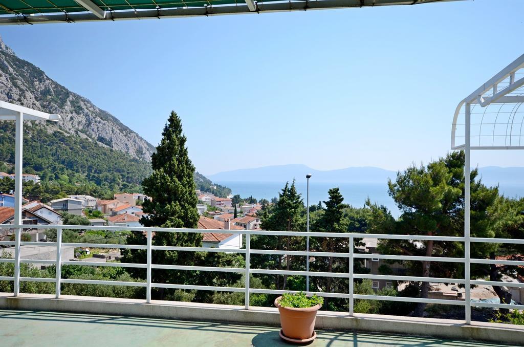 Apartments Josko Gradac  Exteriör bild