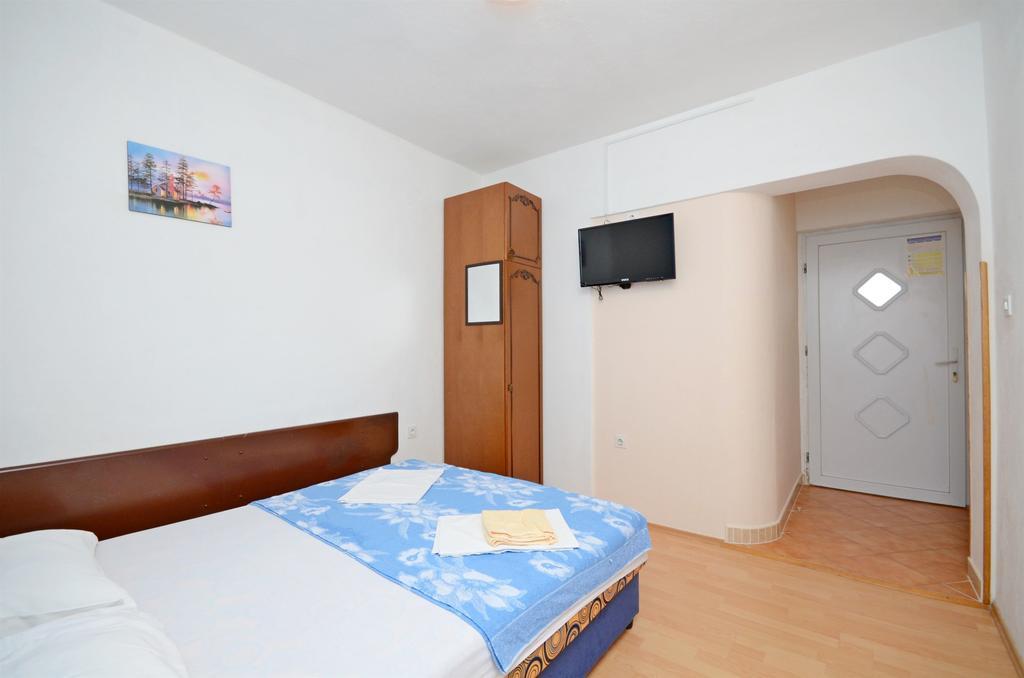 Apartments Josko Gradac  Exteriör bild