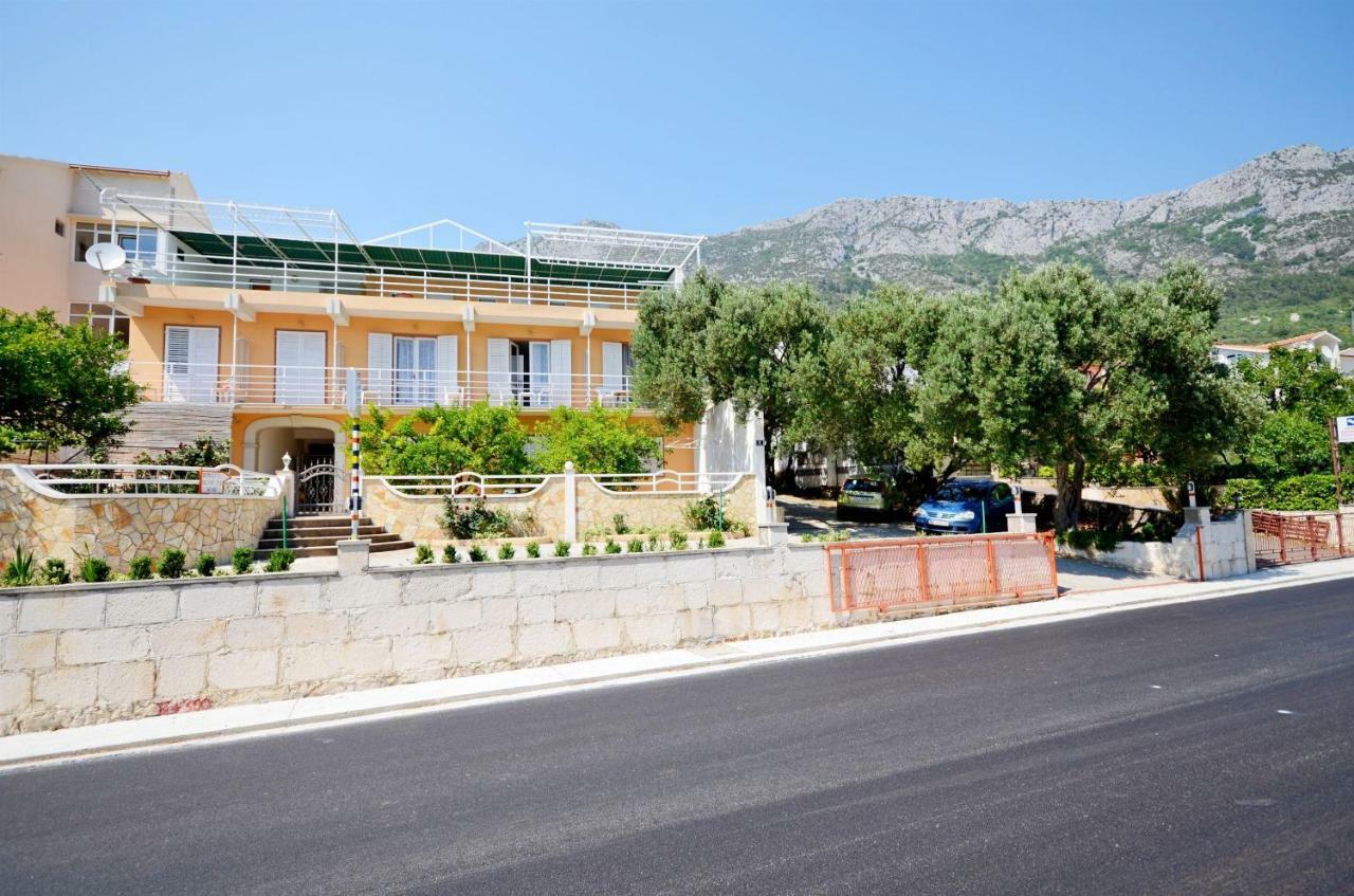 Apartments Josko Gradac  Exteriör bild
