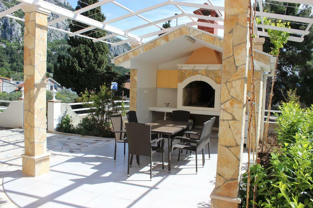 Apartments Josko Gradac  Exteriör bild